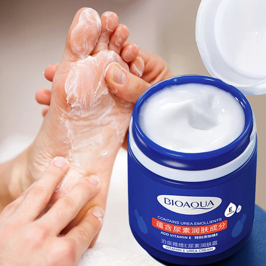 Crème pour les pieds à l'urée à la vitamine E