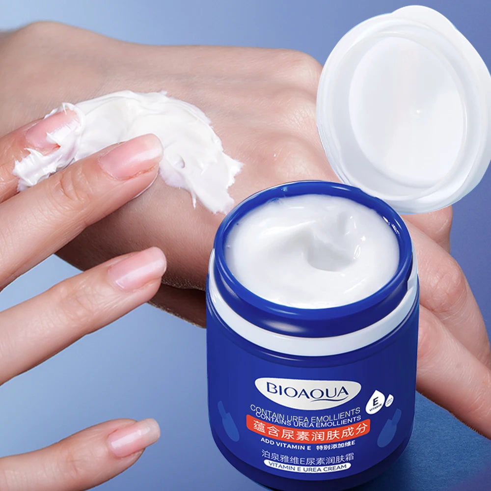 Crème pour les pieds à l'urée à la vitamine E