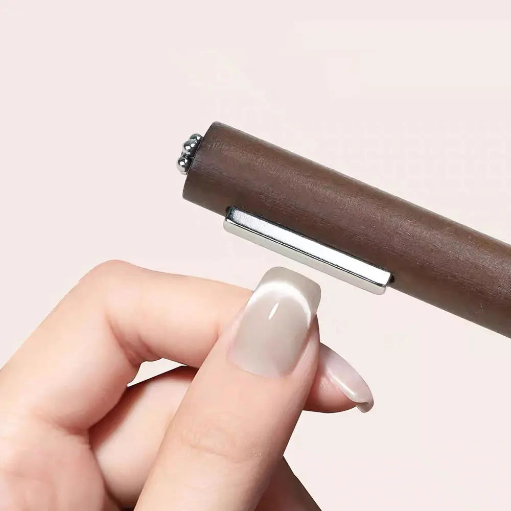 Magnetic Nail Art Pen – Cat Eye Gel Polish Magnet Stick