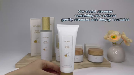 Nettoyant pour le visage au riz